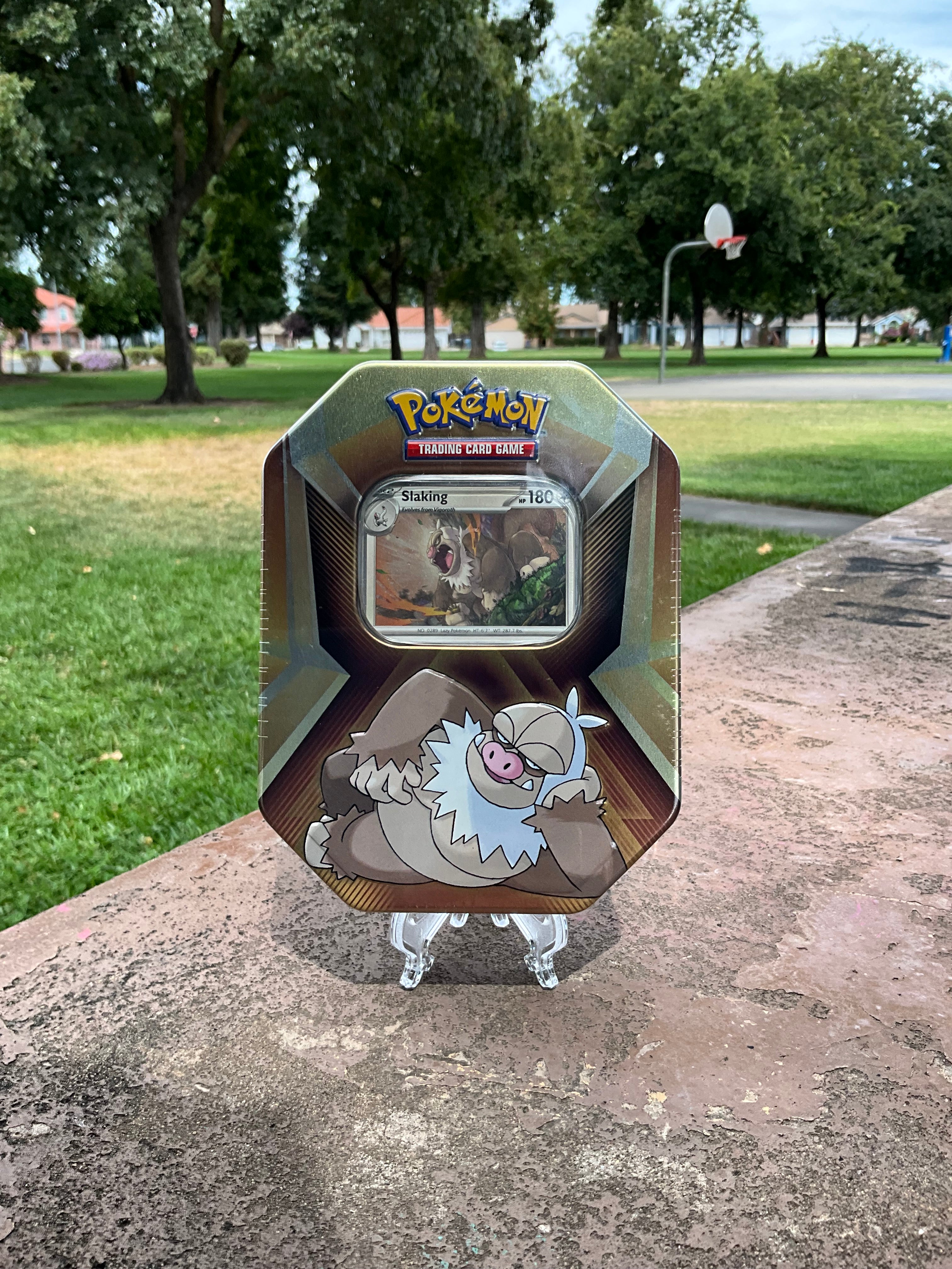Pokémon Triple Whammy Tin-Slaking